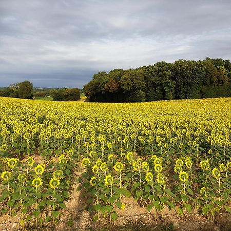 Tusson Chambres D'Hotes Charente Bagian luar foto