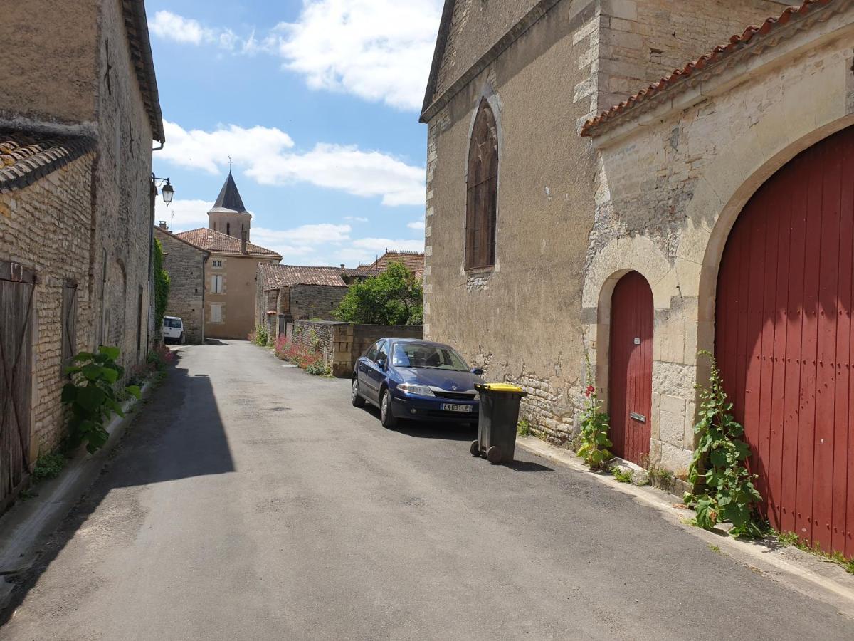 Tusson Chambres D'Hotes Charente Bagian luar foto