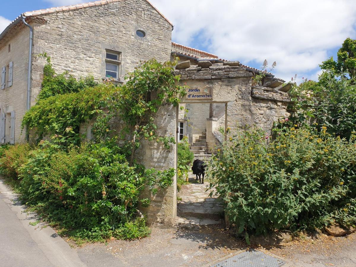 Tusson Chambres D'Hotes Charente Bagian luar foto